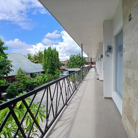 Zavana Rooms & Restaurant Tanjungkarang 外观 照片