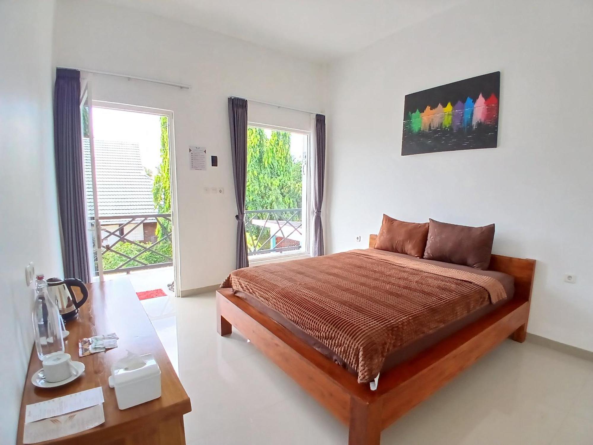 Zavana Rooms & Restaurant Tanjungkarang 外观 照片