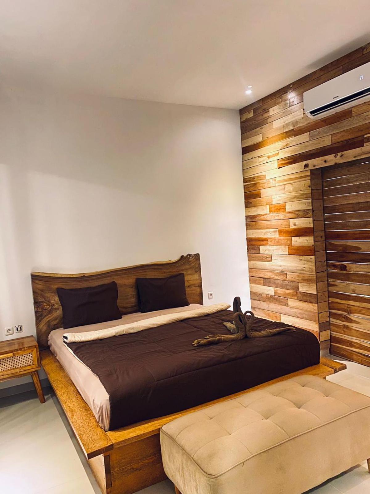 Zavana Rooms & Restaurant Tanjungkarang 外观 照片
