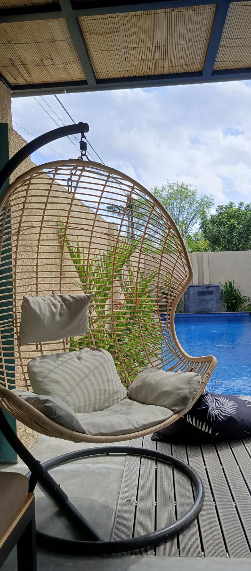 Zavana Rooms & Restaurant Tanjungkarang 外观 照片