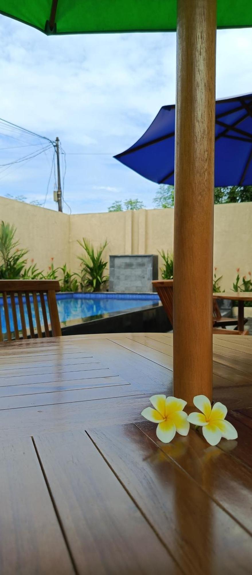 Zavana Rooms & Restaurant Tanjungkarang 外观 照片