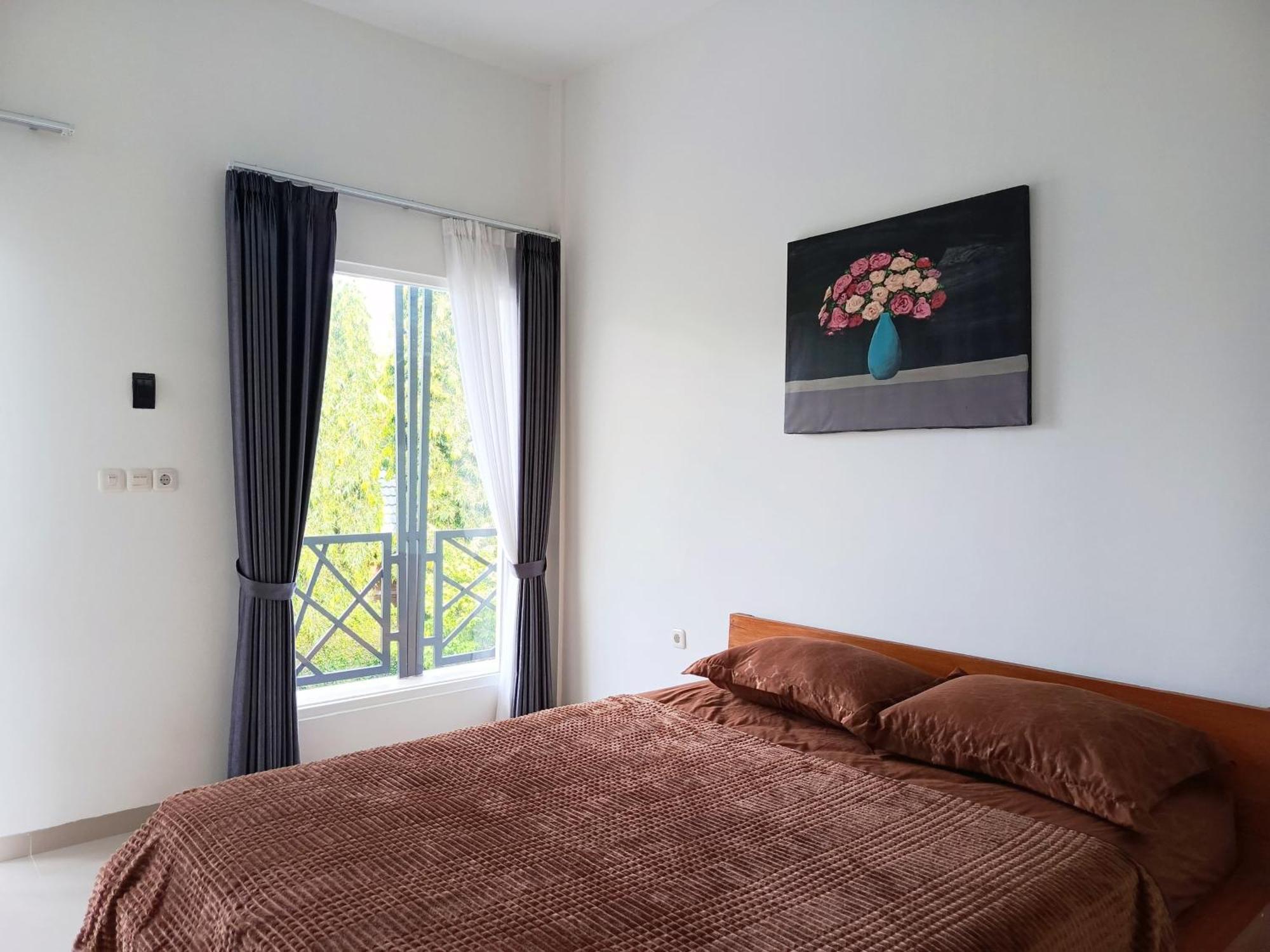Zavana Rooms & Restaurant Tanjungkarang 外观 照片